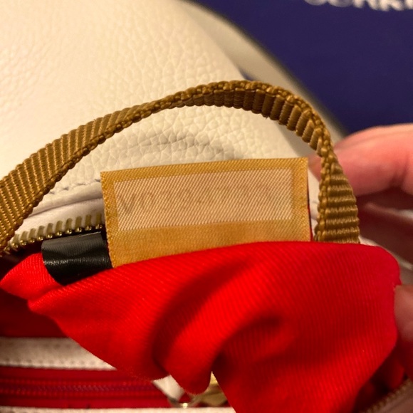 ❤️ Dooney & Bourke White Juliette Hobo NWT! - Picture 9 of 16